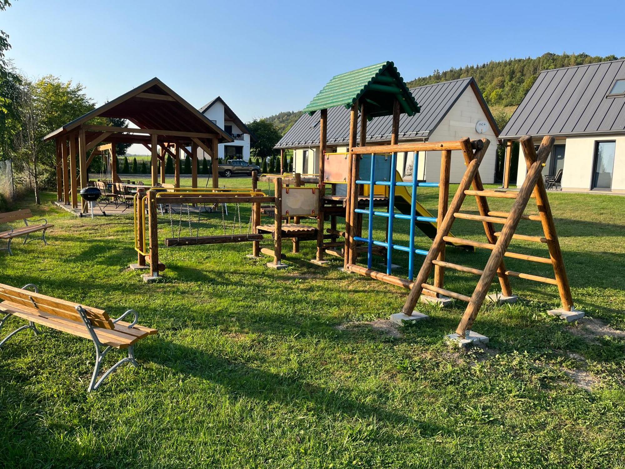 Jula - Apartamenty W Kudowie-Zdroj Kudowa-Zdroj Dış mekan fotoğraf